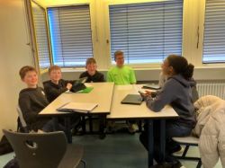 26-03-27 10-27-36 2298